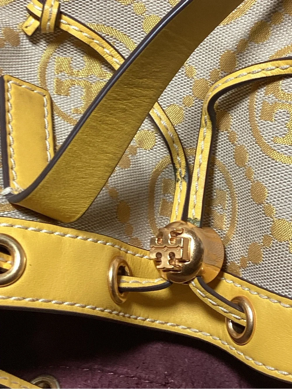 Tory Burch Tote Bag - Picture 12 of 16